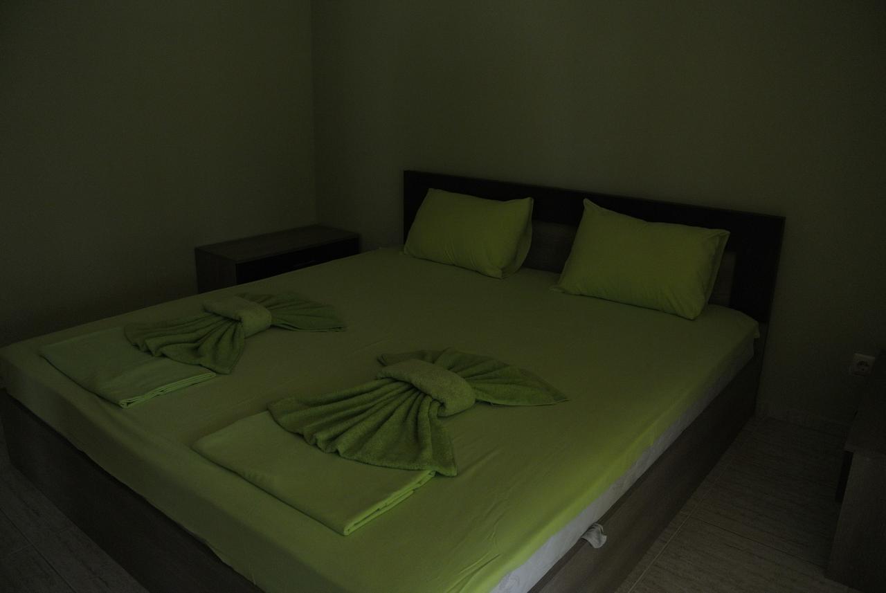 St. Sofia Apartments - Official Rental Slăntjev Brjag Exteriör bild