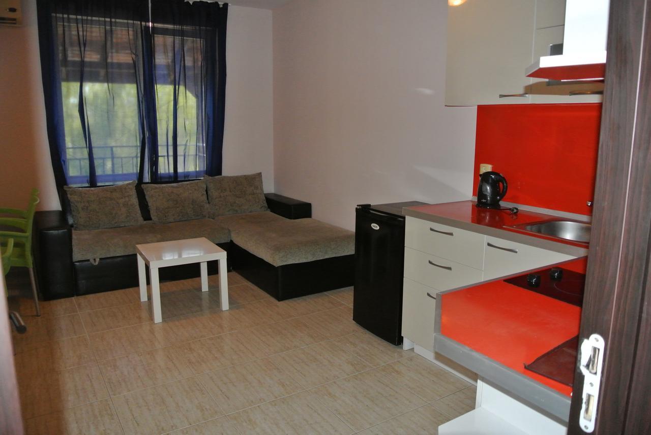 St. Sofia Apartments - Official Rental Slăntjev Brjag Exteriör bild
