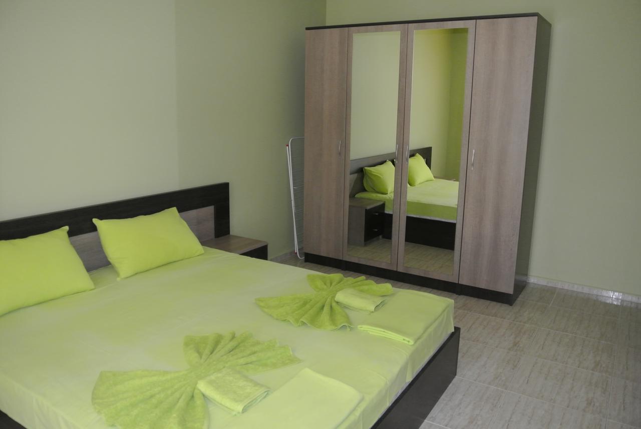 St. Sofia Apartments - Official Rental Slăntjev Brjag Exteriör bild